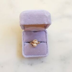 Vintage Roman Double Pearls and Rhinestones Gold Tone Ring.